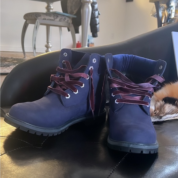 Limited Edition Timberland - Picture 7 of 7